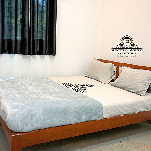 Rich and Rest Territory Rich and Rest Territory